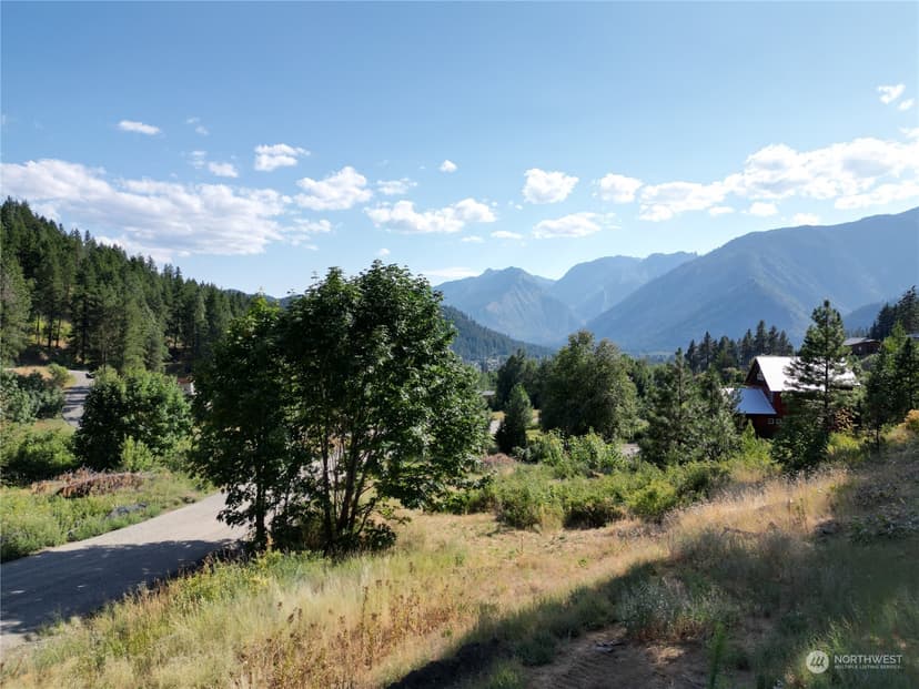 Property photo for 10690 Fox Road, Leavenworth photo 11