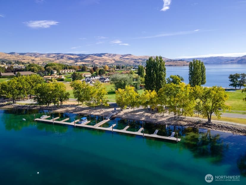Property photo for 1 Lakeside 709-O, Manson photo 23