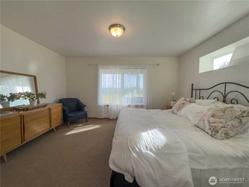 Property photo for 15 A Saratoga Drive, Hat Island photo 16