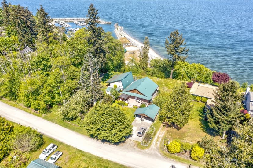 Property photo for 15 A Saratoga Drive, Hat Island photo 25