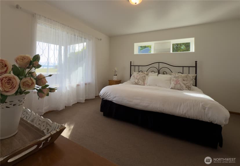 Property photo for 15 A Saratoga Drive, Hat Island photo 14