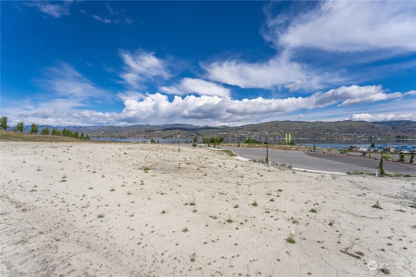 Property photo for 162 Loretta Lane, Chelan photo 2