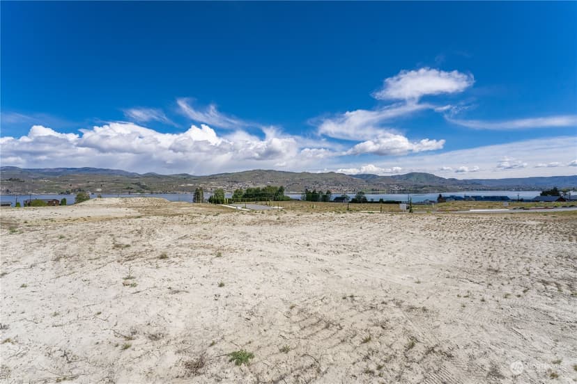 Property photo for 108 Loretta Lane, Chelan photo 6