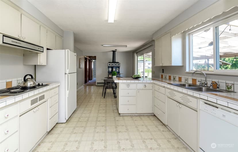 Property photo for 15002 116th Street E, Puyallup photo 6