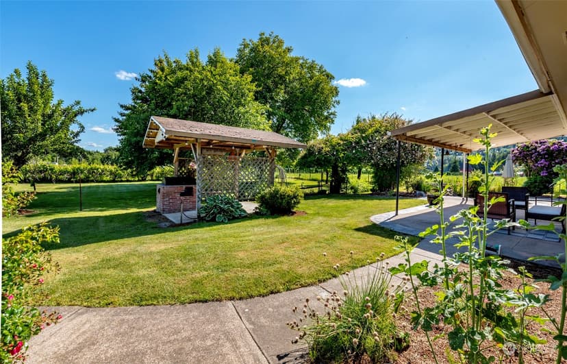 Property photo for 15002 116th Street E, Puyallup photo 13