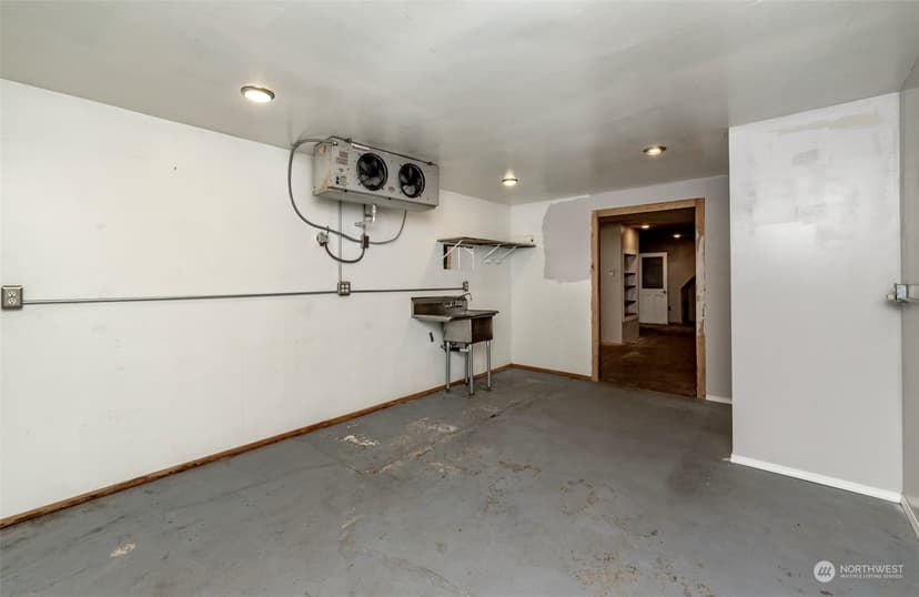 Property photo for 15002 116th Street E, Puyallup photo 23