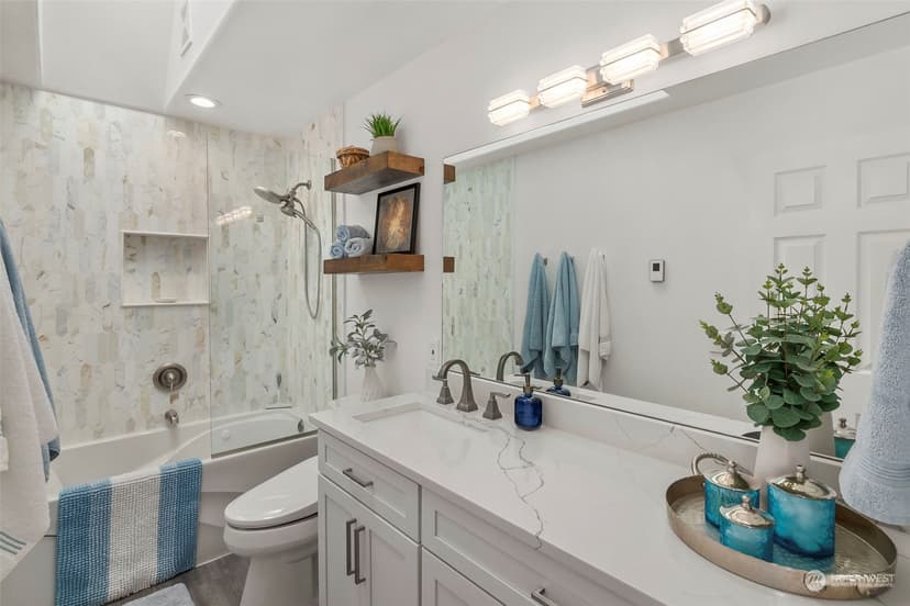 Property photo for 1443 Ocean Shores Boulevard SW #301, Ocean Shores photo 18
