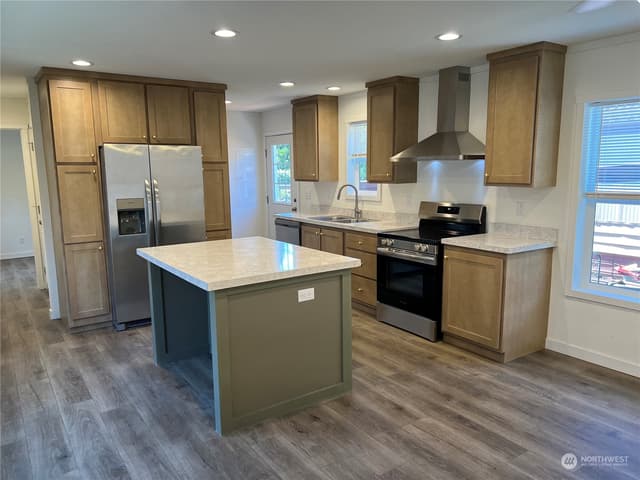 Property photo for 5514 112th Avenue Ct E #3, Puyallup photo 2