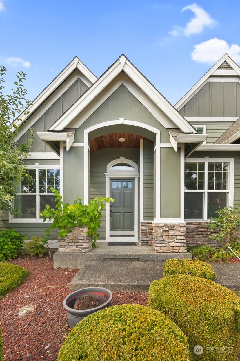 Property photo for 1925 32nd Avenue Ct SW, Puyallup photo 3