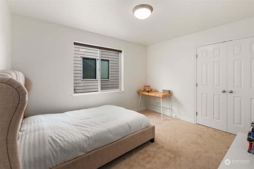 Property photo for 1925 32nd Avenue Ct SW, Puyallup photo 29