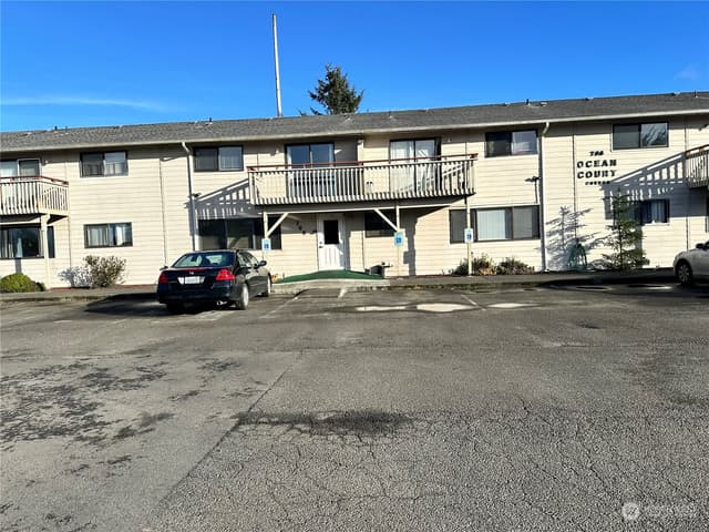 Property photo for 766 Ocean Court #212, Ocean Shores photo 2