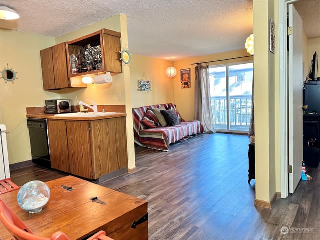 Property photo for 766 Ocean Court #212, Ocean Shores photo 5