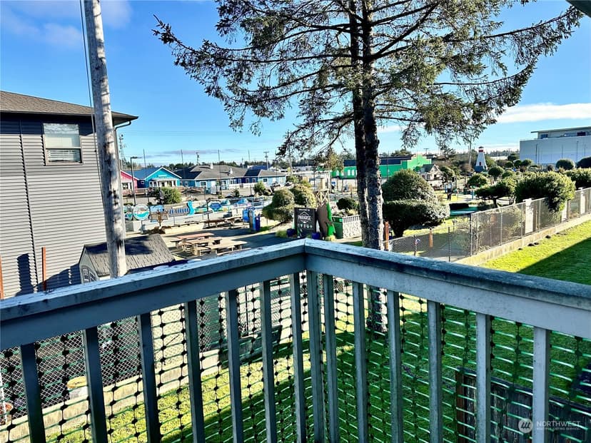 Property photo for 766 Ocean Court #212, Ocean Shores photo 12