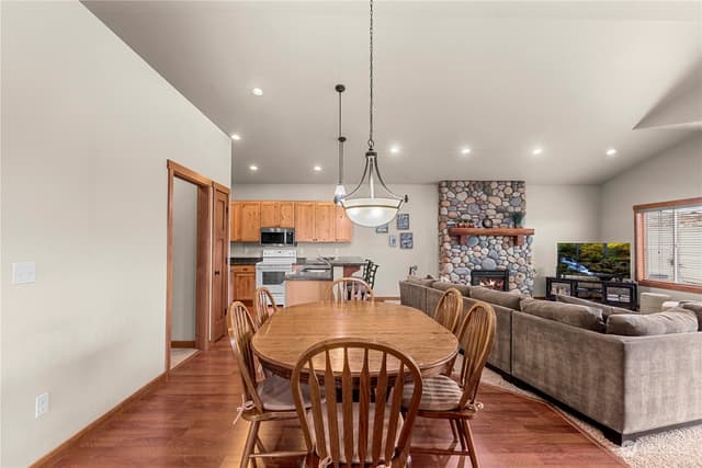 Property photo for 549 Village Drive, Manson photo 5
