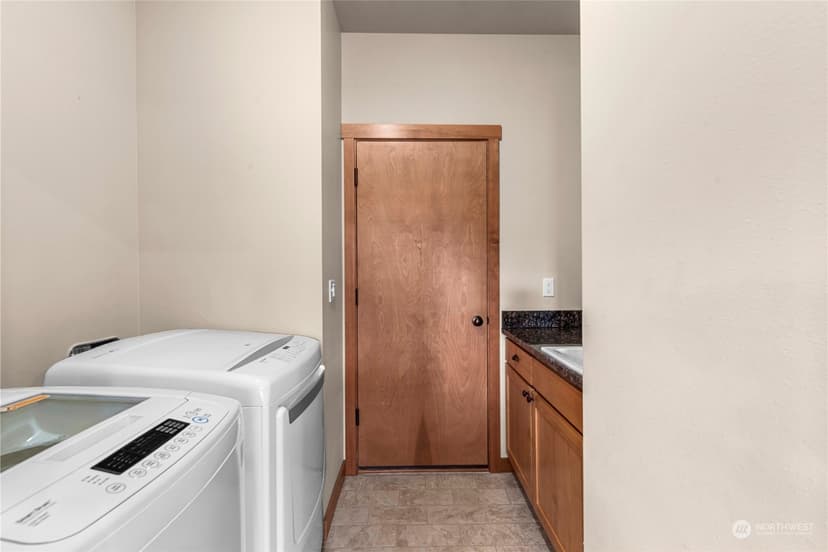 Property photo for 549 Village Drive, Manson photo 24