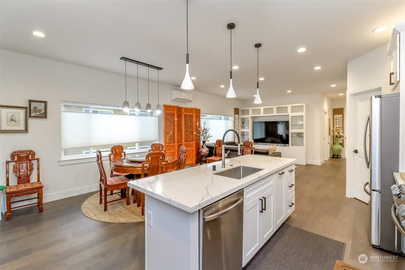 Property photo for 8508 S 116th Street, Seattle photo 18