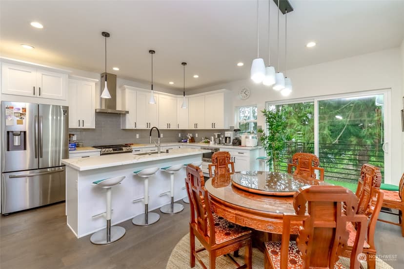 Property photo for 8508 S 116th Street, Seattle photo 14