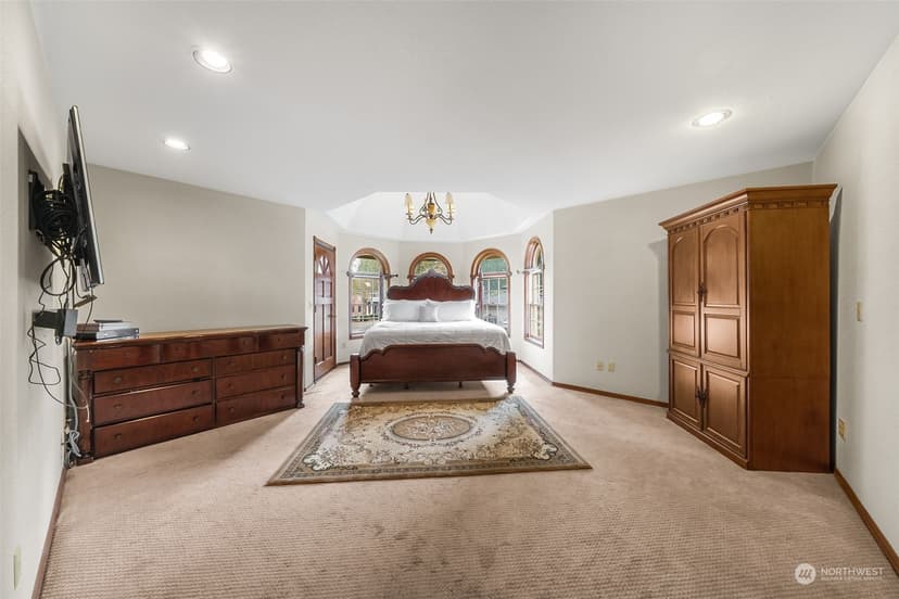 Property photo for 11215 Madera Circle SW, Lakewood photo 17