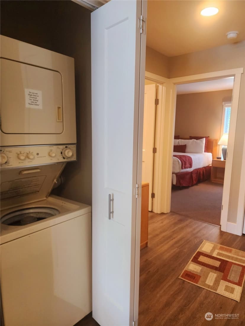 Property photo for 1 Lakeside 707-J, Manson photo 17