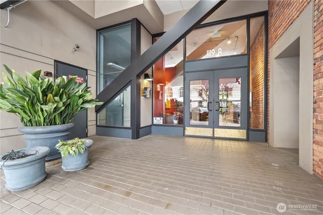 Property photo for 1120 Cliff Street #407, Tacoma photo 4