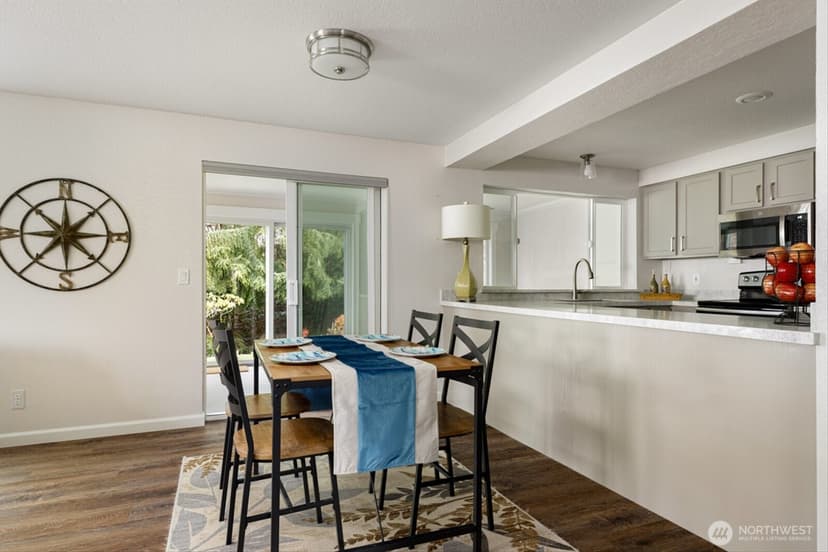 Property photo for 566 Creekside Terrace #101, Langley photo 11