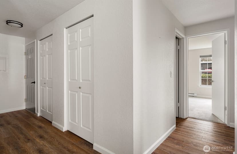 Property photo for 566 Creekside Terrace #101, Langley photo 14