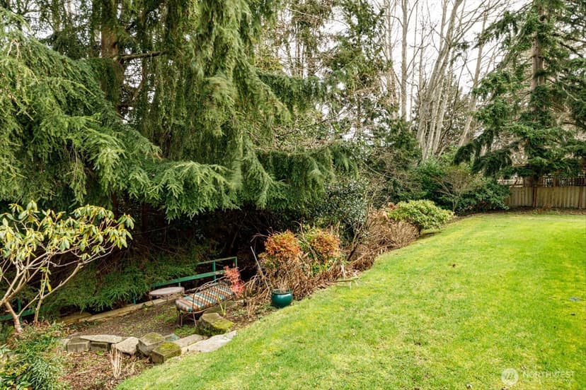 Property photo for 566 Creekside Terrace #101, Langley photo 23