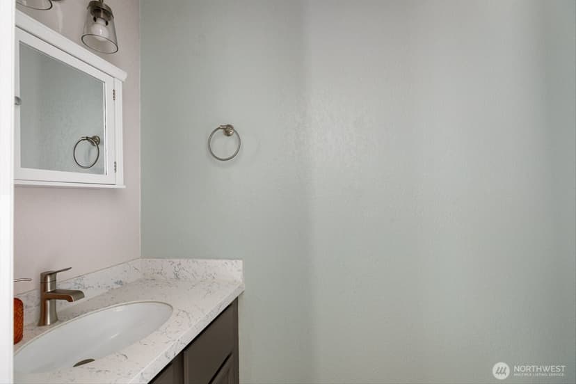 Property photo for 566 Creekside Terrace #101, Langley photo 21