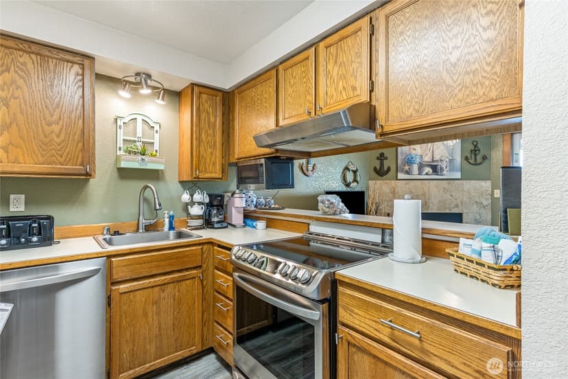 Property photo for 835 Ocean Shores Boulevard #205, Ocean Shores photo 9