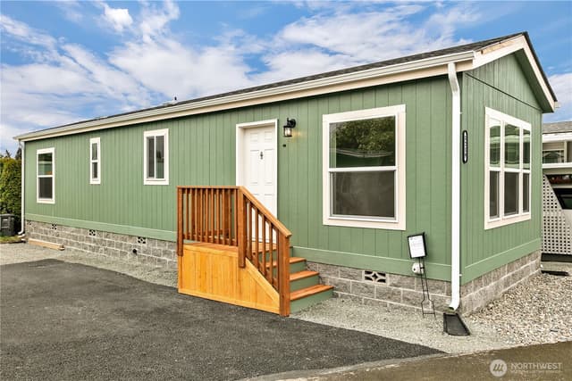 Property photo for 3219 S 181st Place #127, SeaTac photo 3
