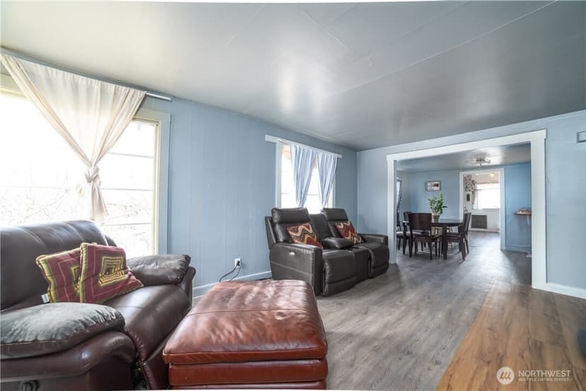 Property photo for 524 E Allen Avenue, Chelan photo 12