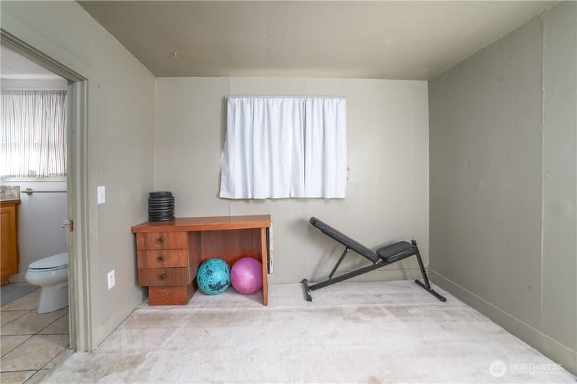 Property photo for 524 E Allen Avenue, Chelan photo 13