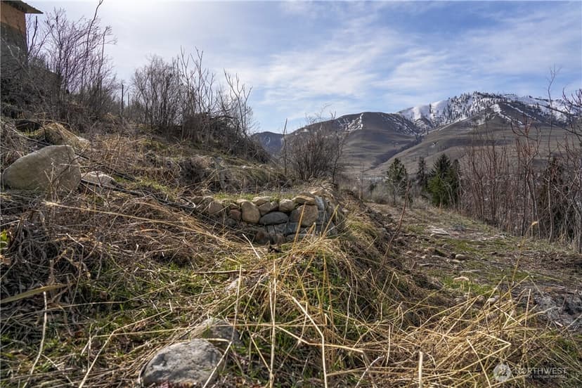 Property photo for 524 E Allen Avenue, Chelan photo 32