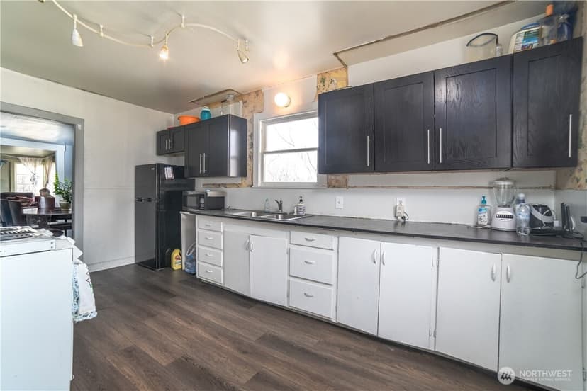 Property photo for 524 E Allen Avenue, Chelan photo 7
