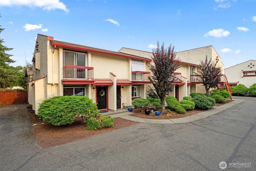 Property photo for 328 9th Avenue SE #D5, Puyallup photo 23