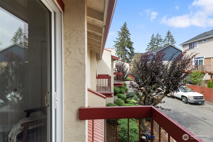Property photo for 328 9th Avenue SE #D5, Puyallup photo 19