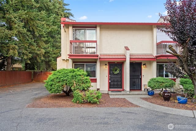 Property photo for 328 9th Avenue SE #D5, Puyallup photo 3