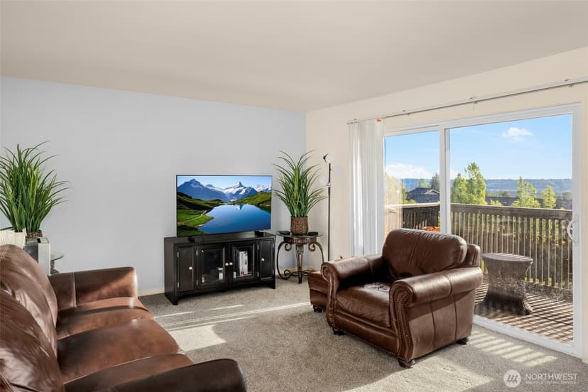 Property photo for 1425 S Puget Drive #213, Renton photo 2