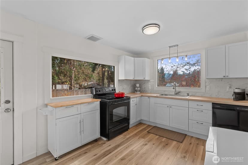 Property photo for 308 Ski Hill Drive, Leavenworth photo 22