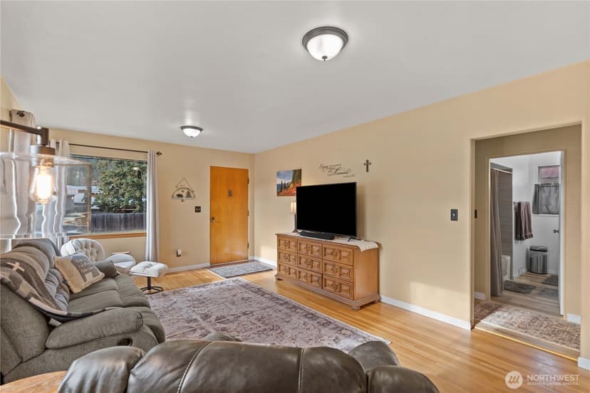 Property photo for 308 Ski Hill Drive, Leavenworth photo 10