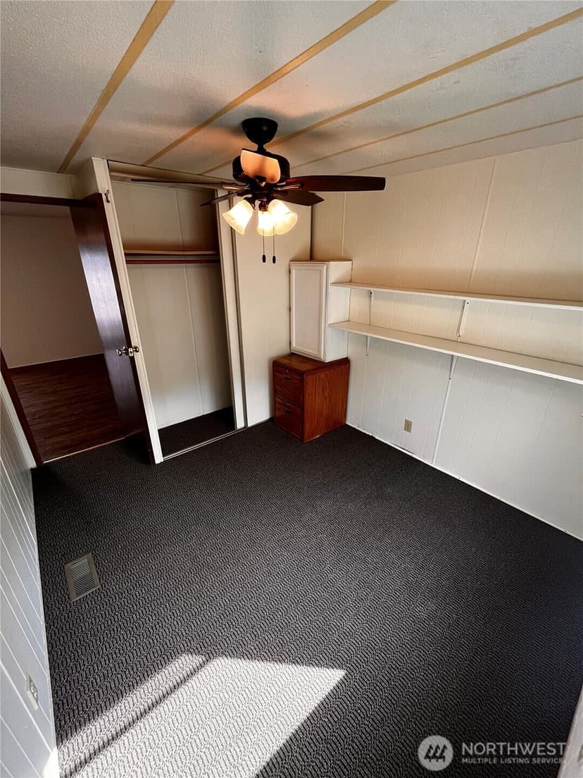 Property photo for 149 Sereno Circle Dr, Bremerton photo 13