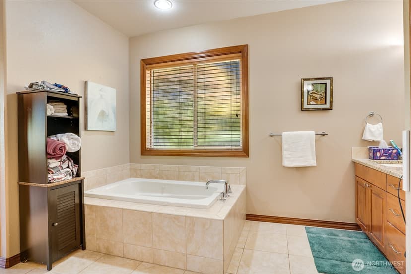 Property photo for 3714 124th Avenue Ct E, Edgewood photo 22