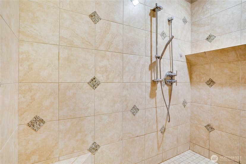 Property photo for 3714 124th Avenue Ct E, Edgewood photo 21