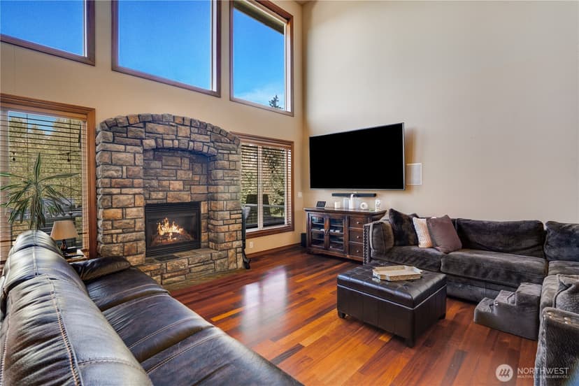 Property photo for 3714 124th Avenue Ct E, Edgewood photo 8