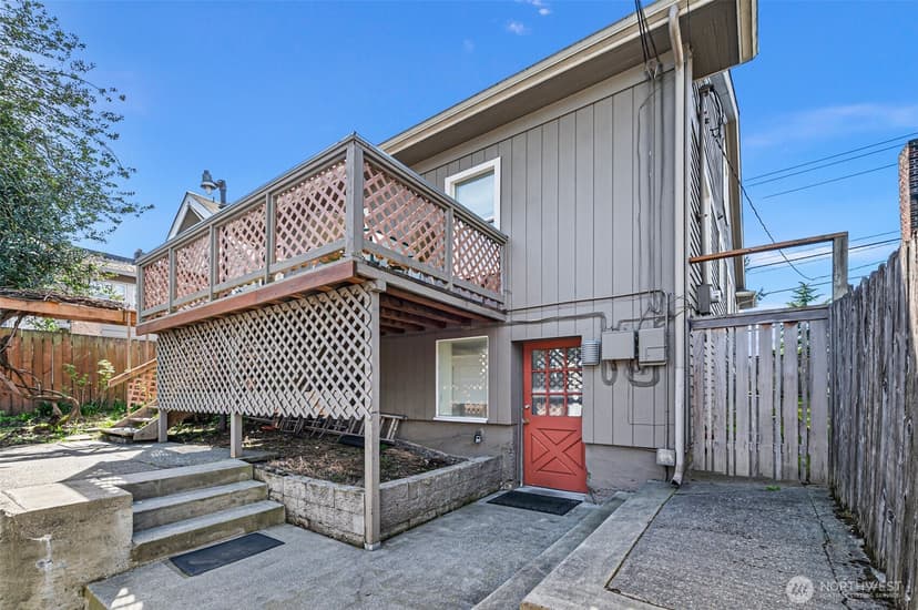 Property photo for 5016 7th Ave Ne, Seattle photo 32