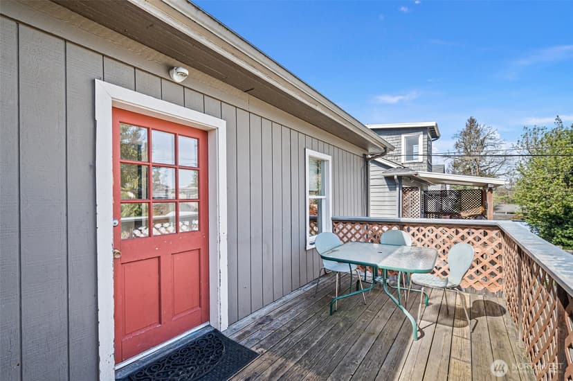 Property photo for 5016 7th Ave Ne, Seattle photo 22