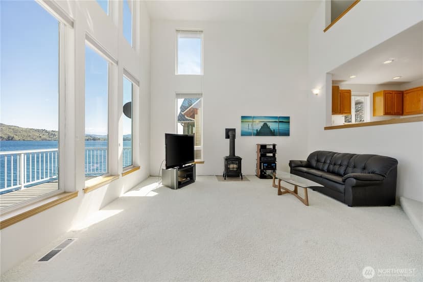 Property photo for 37 Driftwood Lane, Chelan photo 12