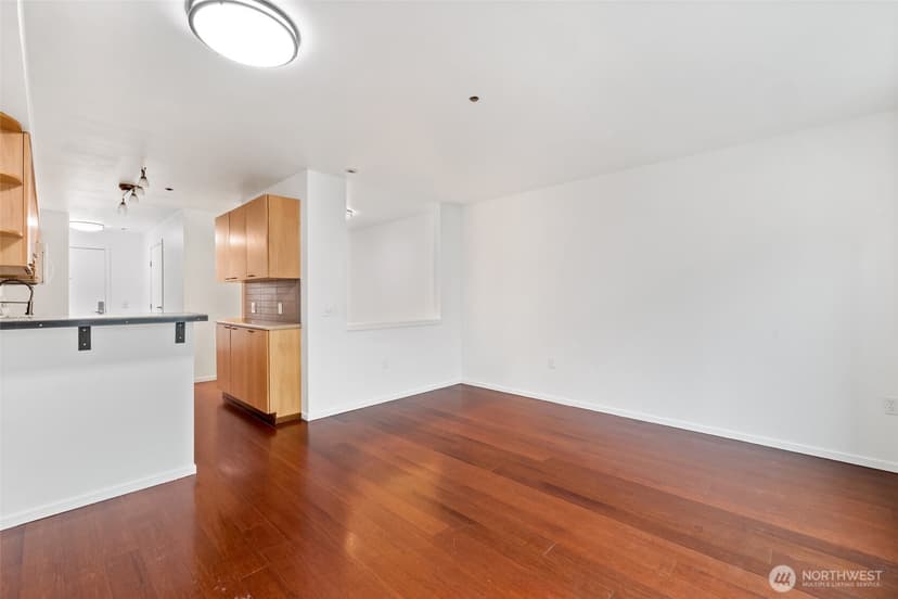 Property photo for 12334 31st Avenue NE #305, Seattle photo 7