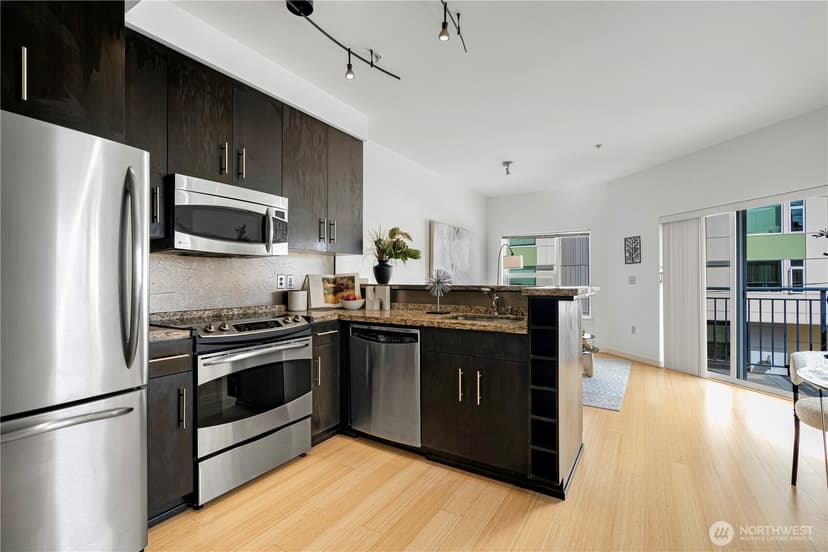 Property photo for 1026 NE 65th Street #418, Seattle photo 12