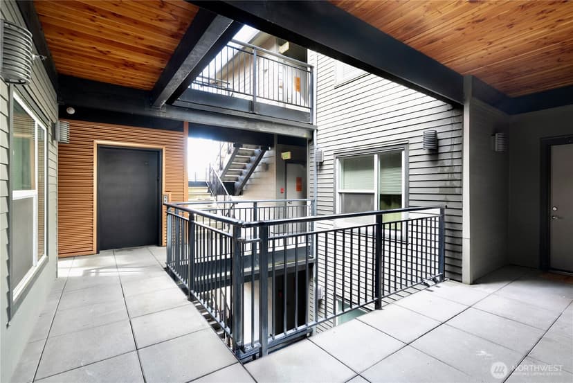 Property photo for 1026 NE 65th Street #418, Seattle photo 18